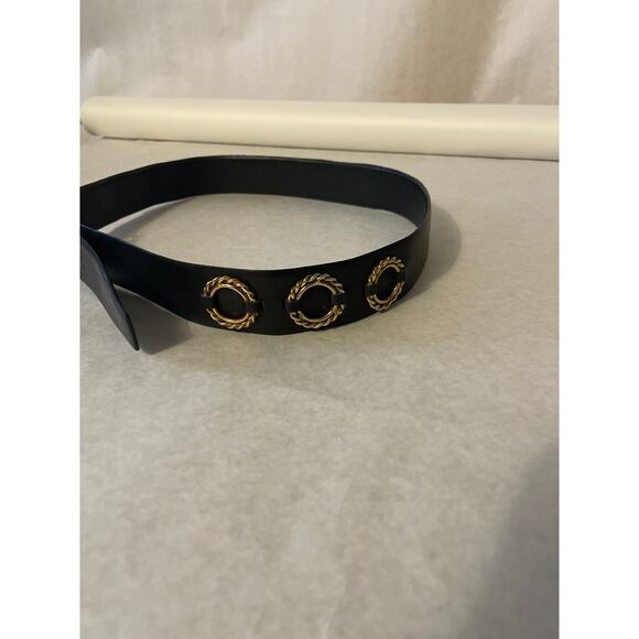 Steerhide Leather Size 38 Women's Black and Gold Buckle Detail Adjustable Belt - Picture 3 of 6